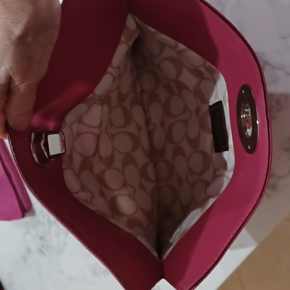 RED COACH 2007 MADELINE  COACH CLUTCH BAG - Picture 7 of 17